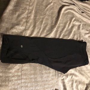Lululemon Zip Pocket Capri Pants